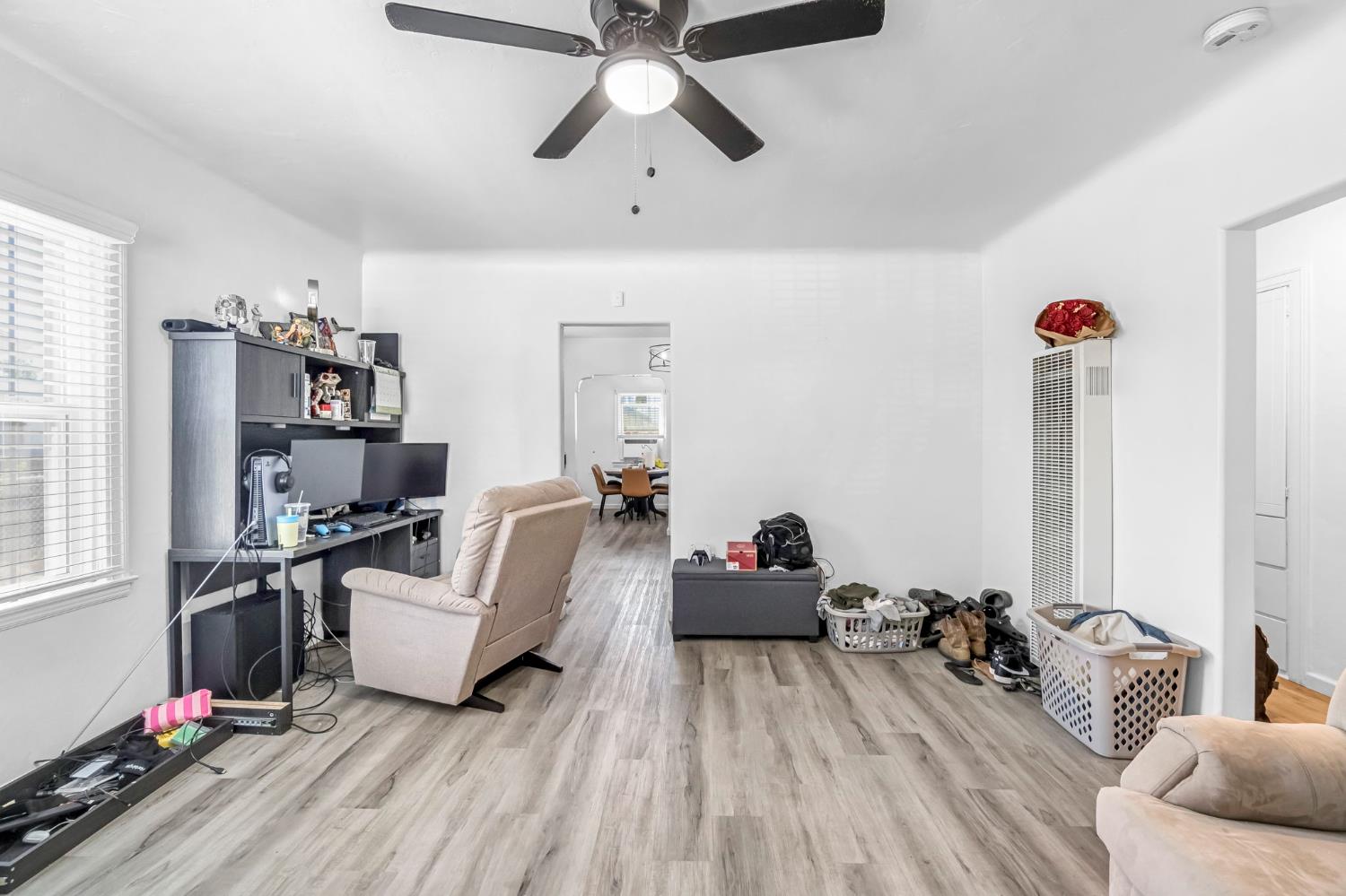 2312 S Holly Ave, Fresno, CA 93706