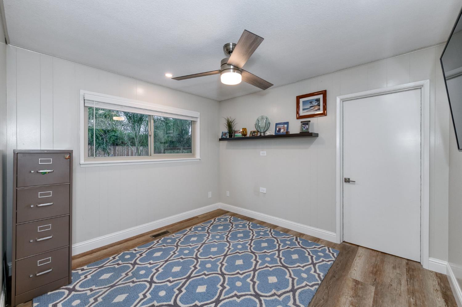 1540 W San Ramon Ave, Fresno, CA 93711