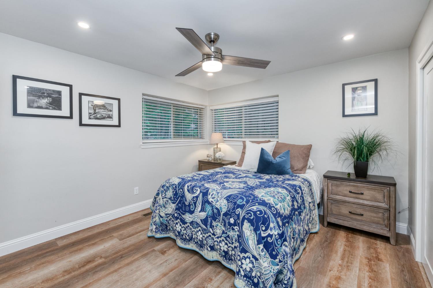 1540 W San Ramon Ave, Fresno, CA 93711