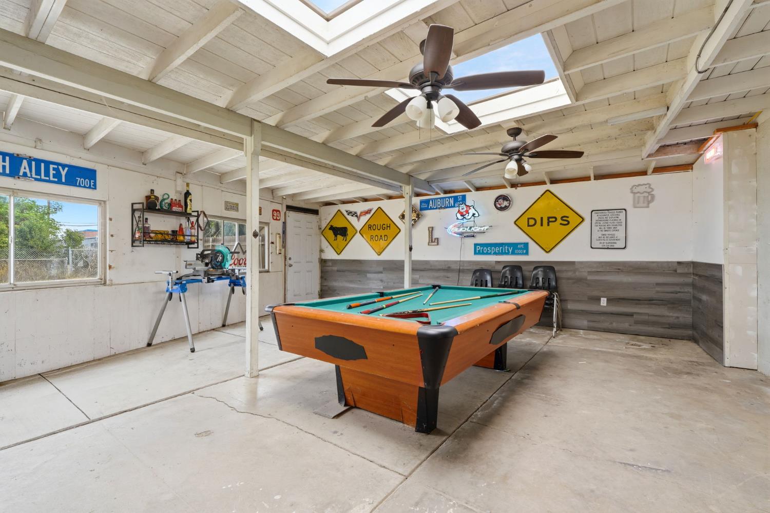 630 Auburn St, Tulare, CA 93274