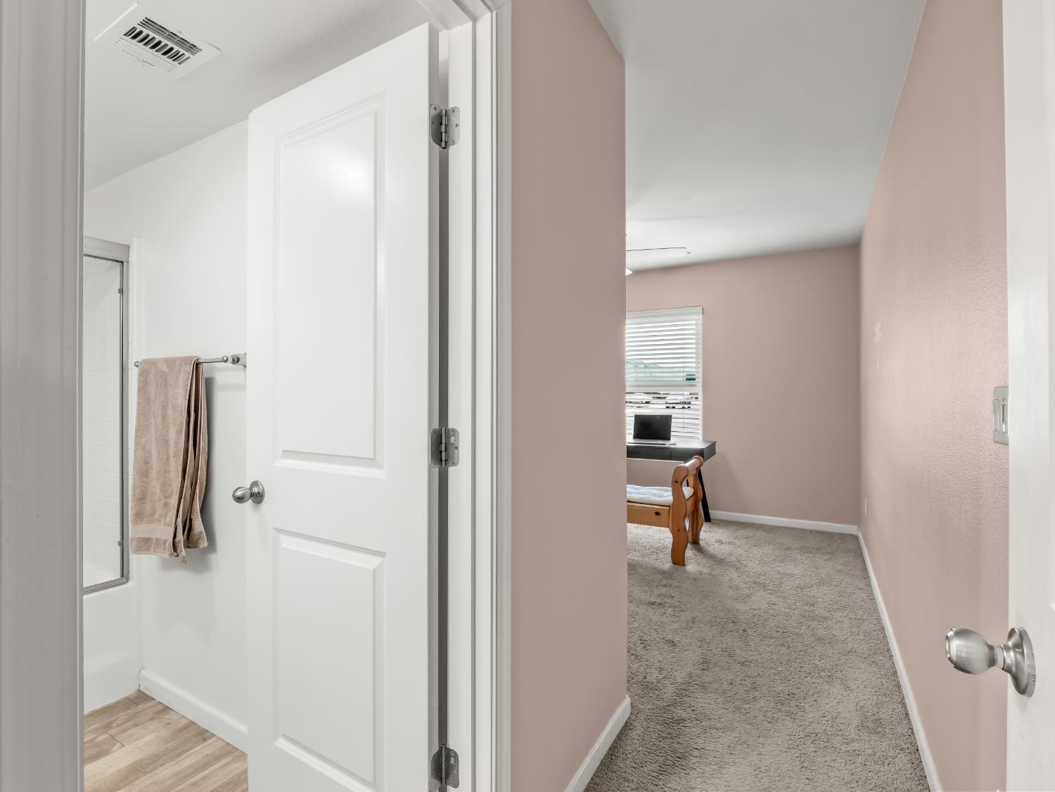 3637 N Mccaffrey Ave, Fresno, CA 93722