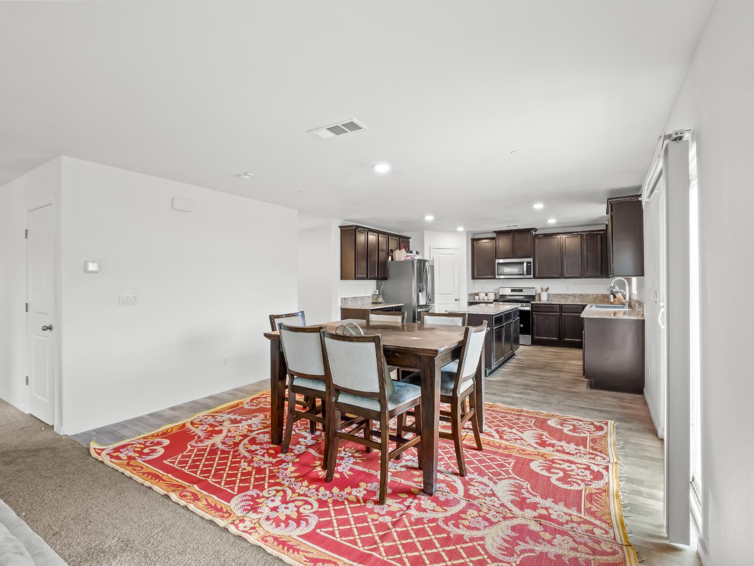 3637 N Mccaffrey Ave, Fresno, CA 93722