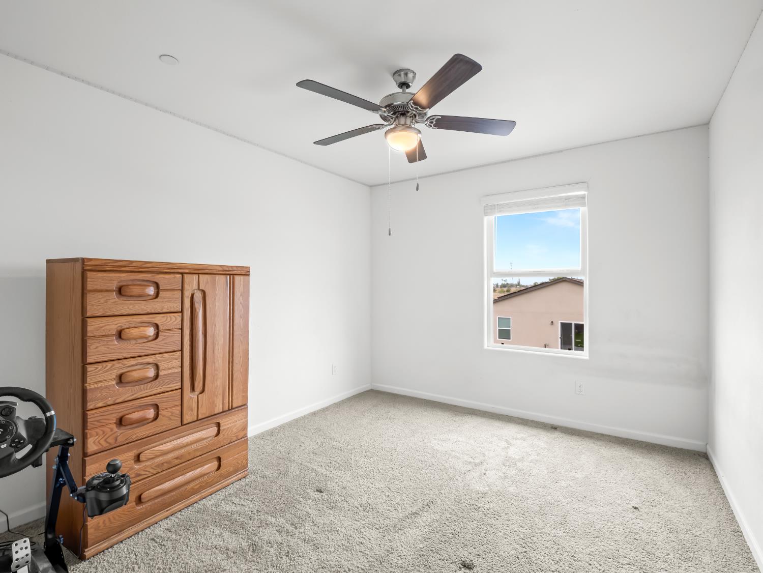 3637 N Mccaffrey Ave, Fresno, CA 93722