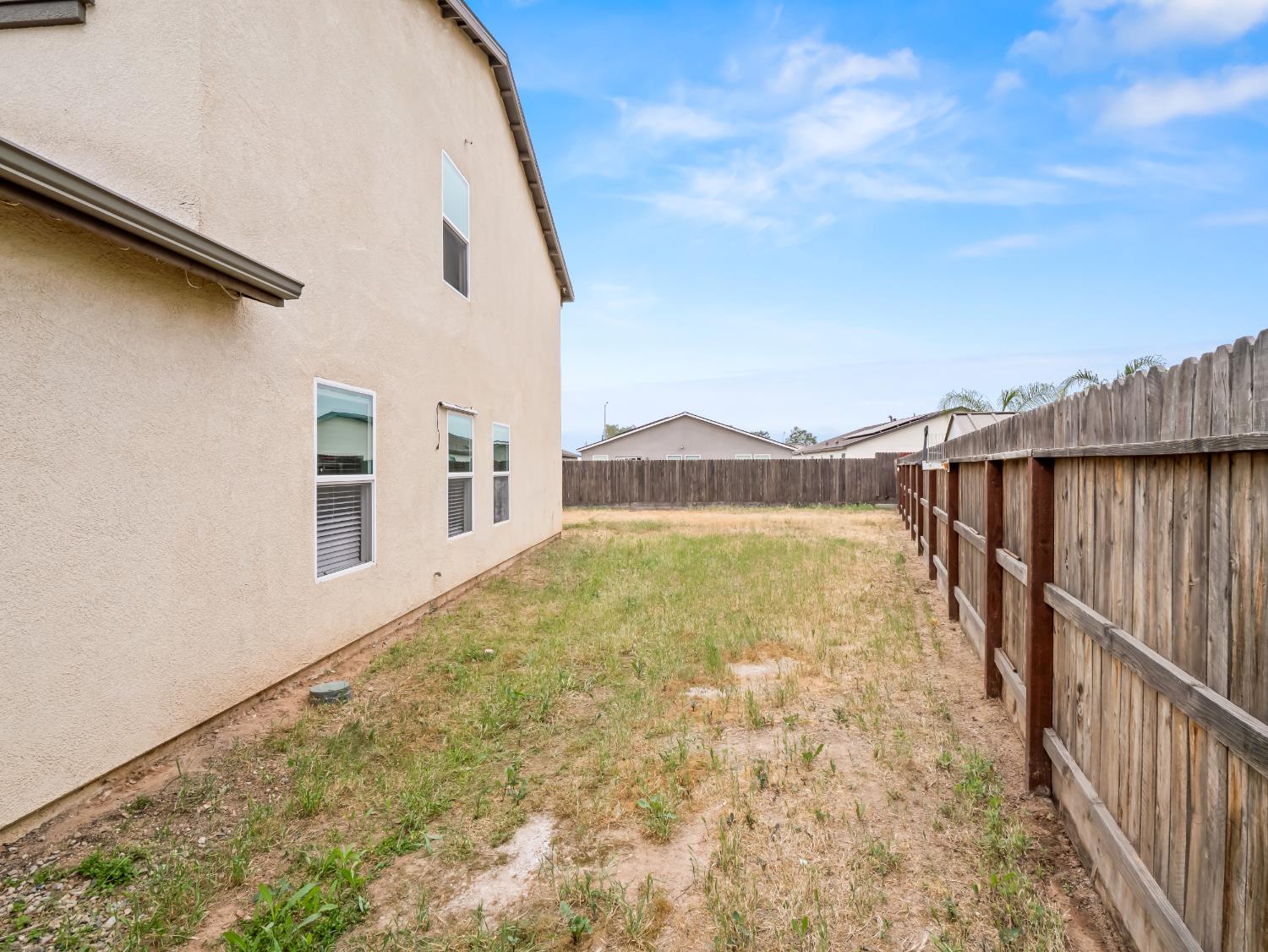 3637 N Mccaffrey Ave, Fresno, CA 93722