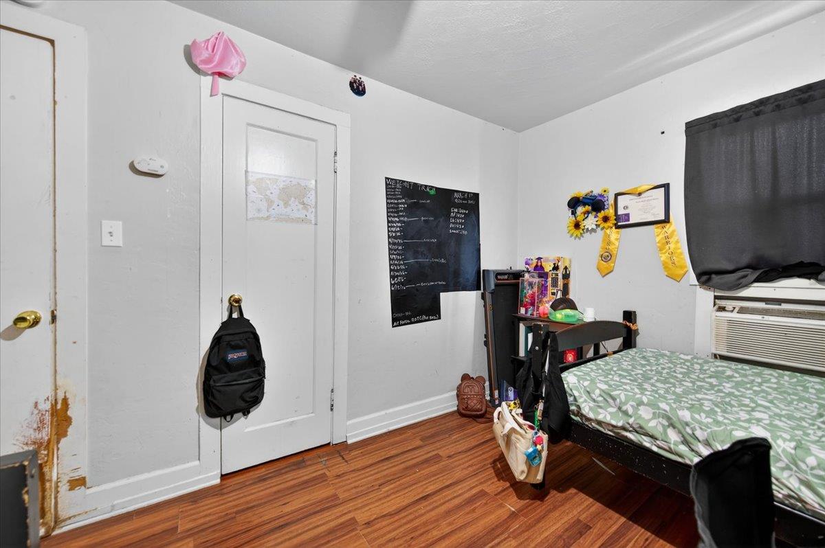 1328 1330 E Fedora Ave, Fresno, CA 93704