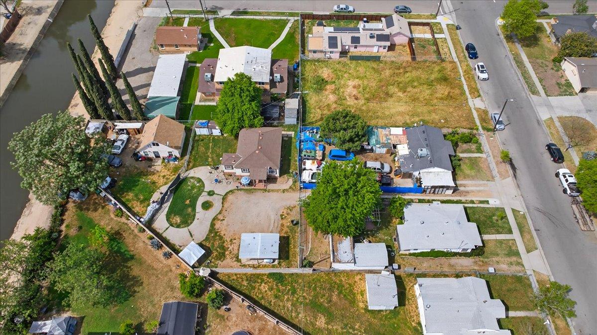 1328 1330 E Fedora Ave, Fresno, CA 93704