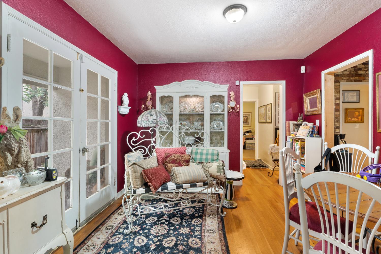 1925 N Arthur Ave, Fresno, CA 93705