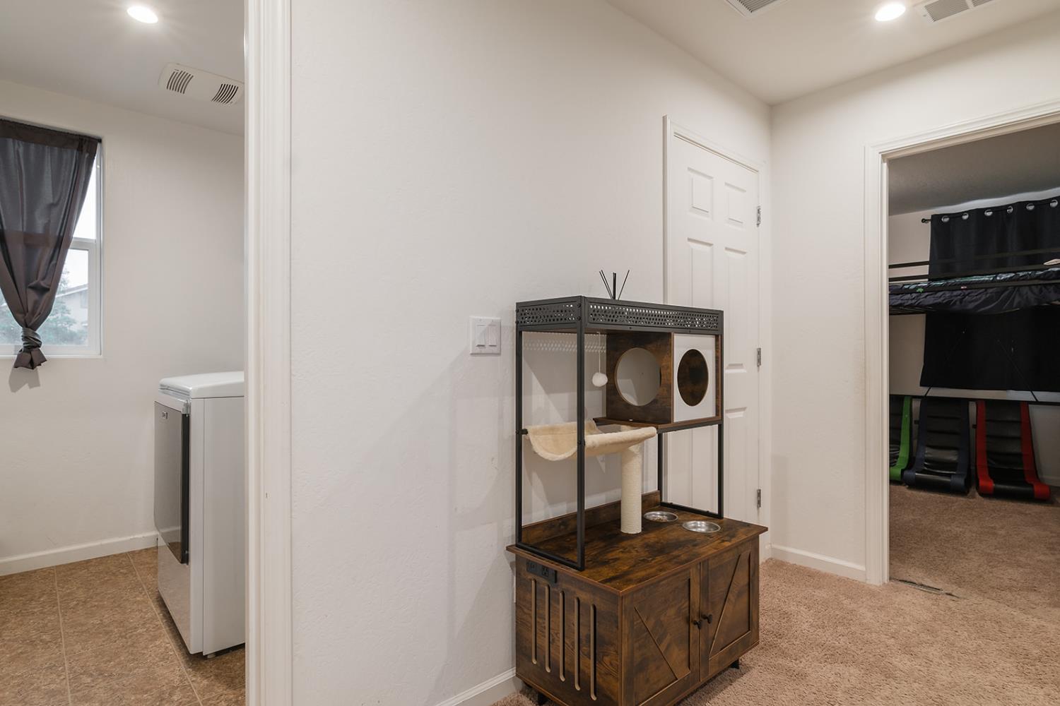 1945 E Gum Ave, Reedley, CA 93654