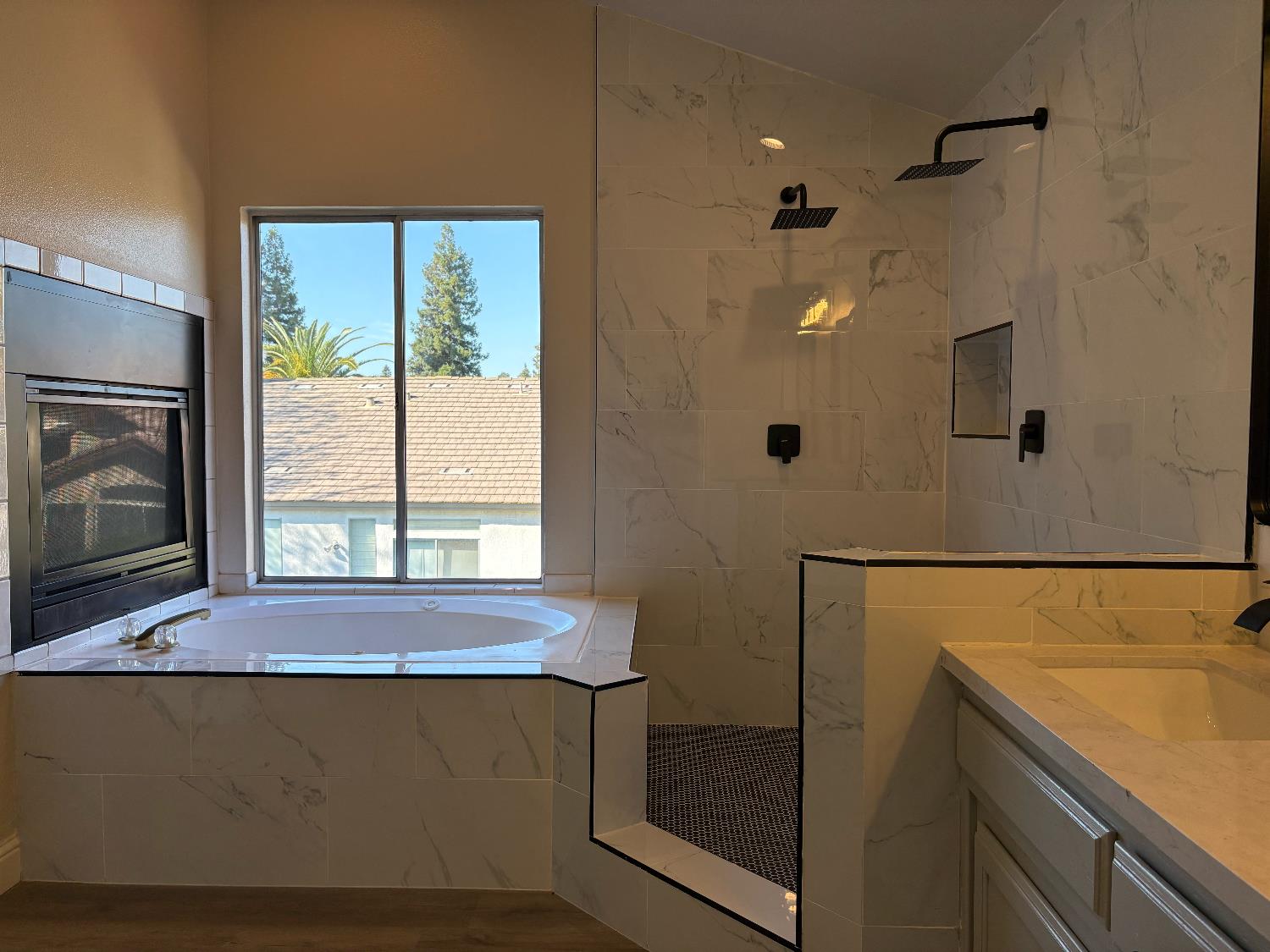 5930 W Birch Ave, Fresno, CA 93722