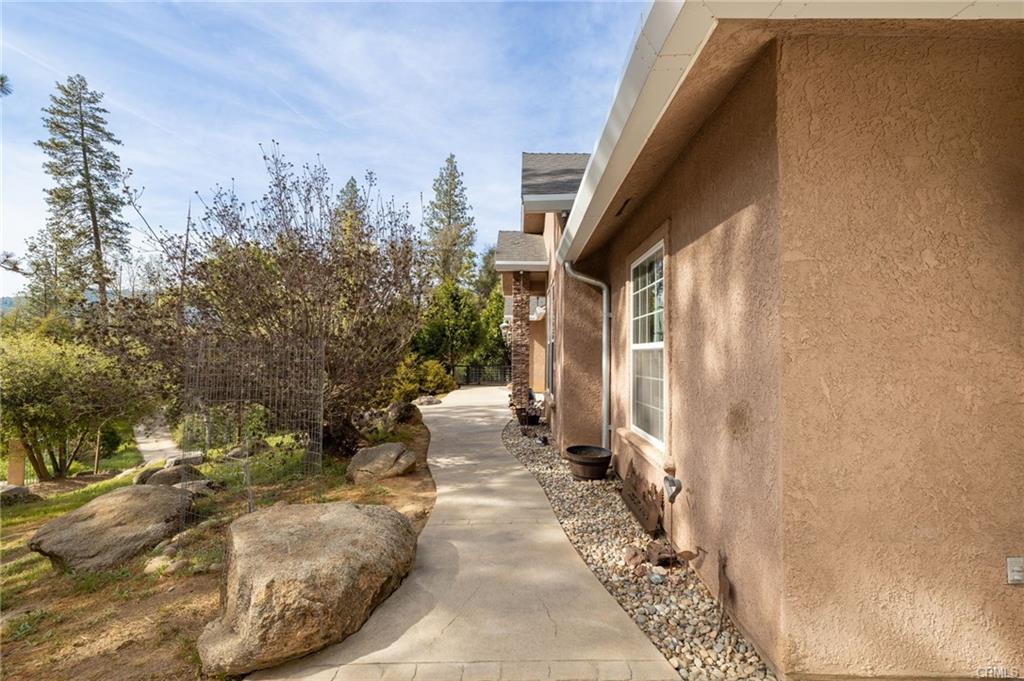 36919 Deer Path Cir, Coarsegold, CA 93614