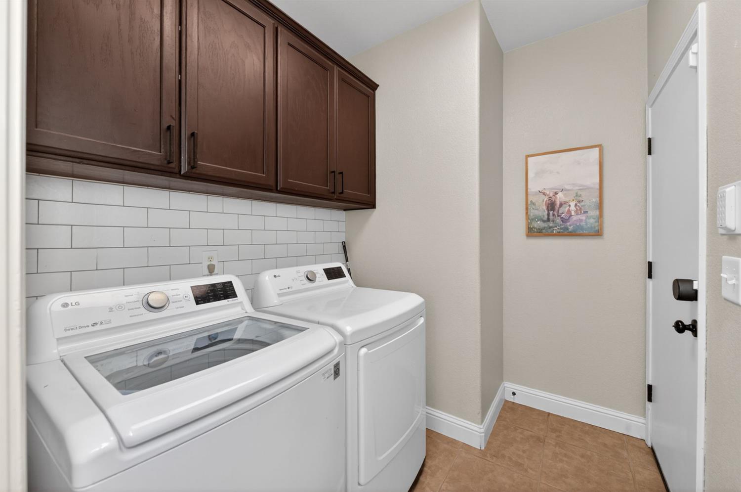 1736 N Holly Ave, Clovis, CA 93619