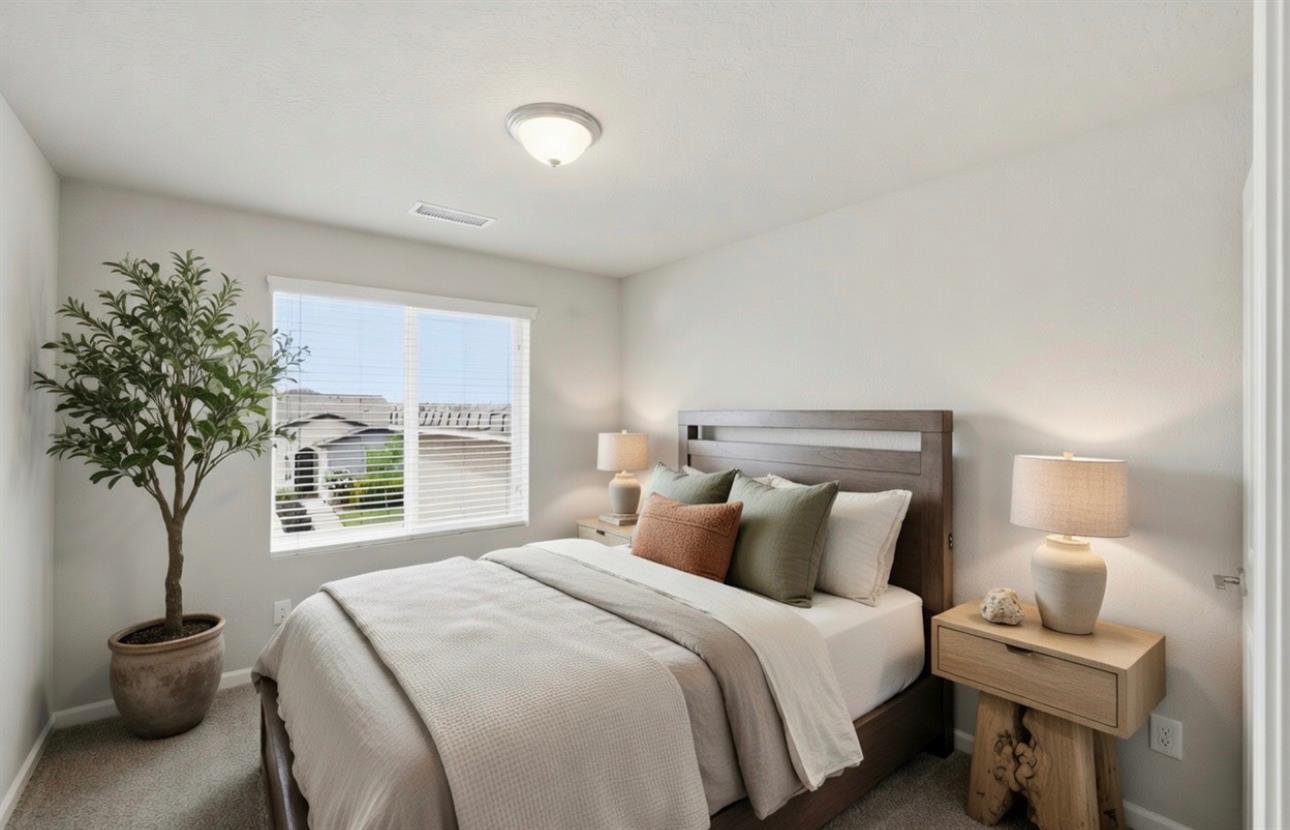 503 Cathedral Ct S, Madera, CA 93636