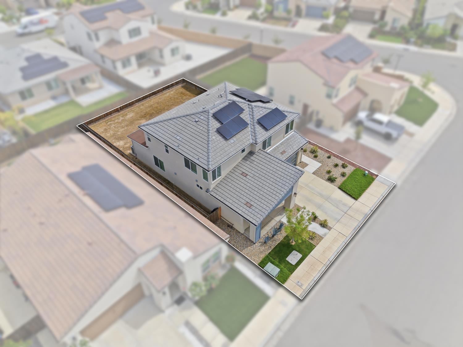 503 Cathedral Ct S, Madera, CA 93636