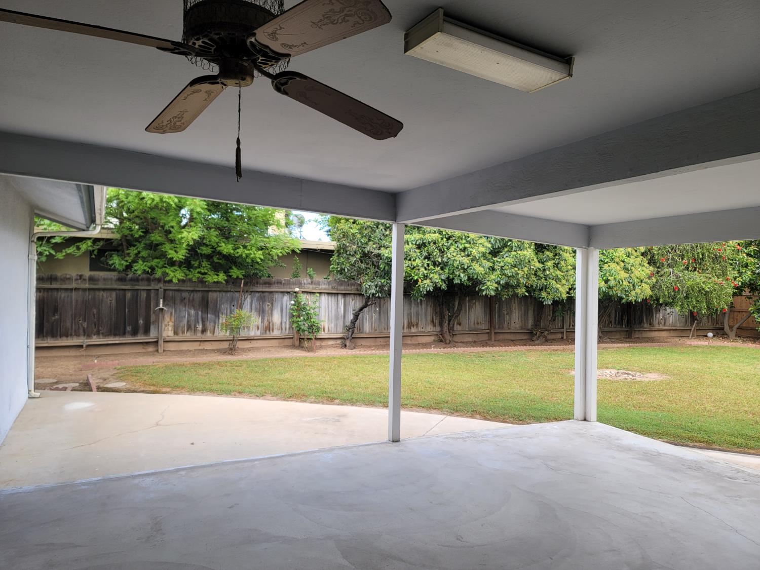 679 W Bullard Ave, Fresno, CA 93704