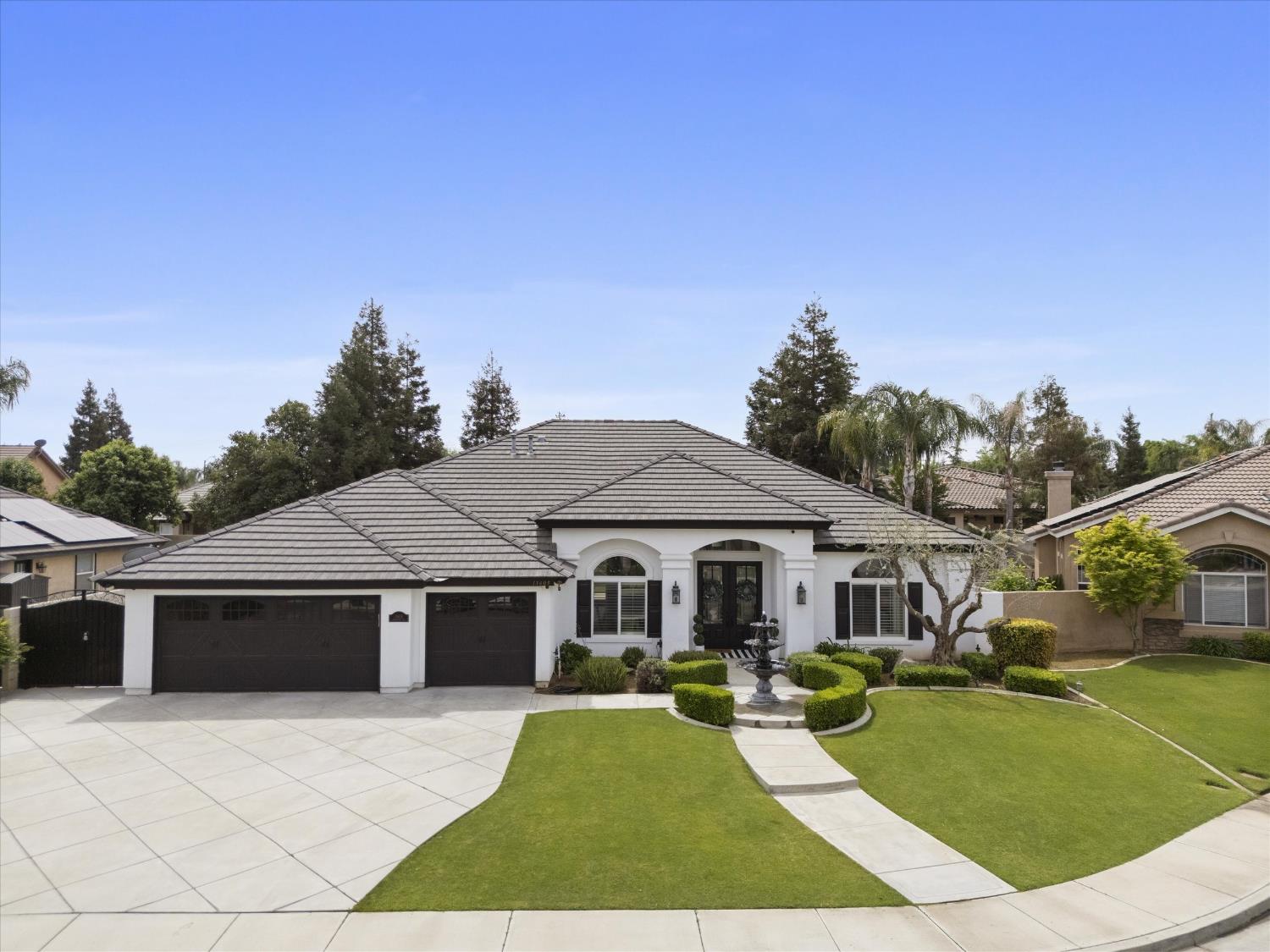 11605 Yarborough Ave, Bakersfield, CA 93312