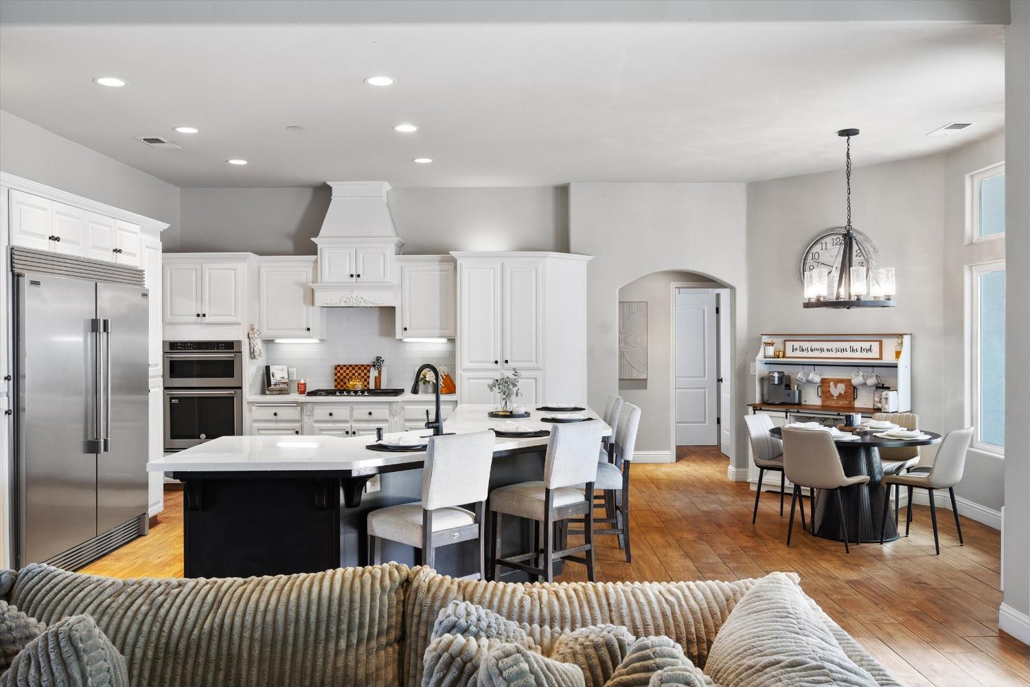 11605 Yarborough Ave, Bakersfield, CA 93312