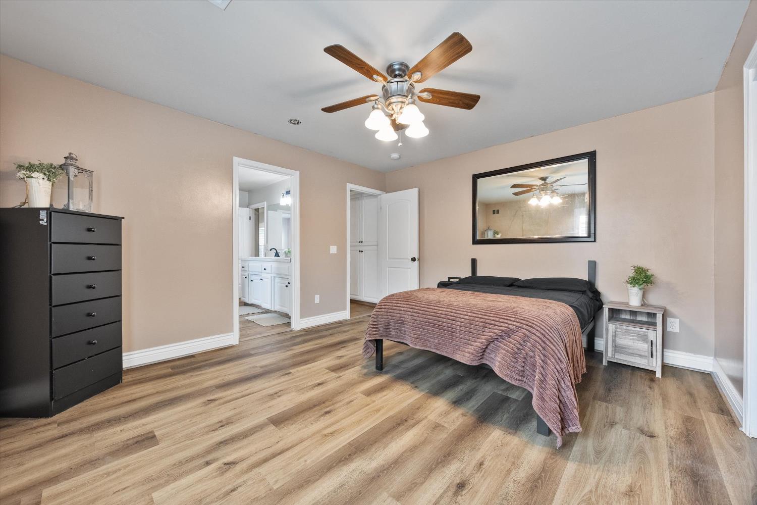 11605 Yarborough Ave, Bakersfield, CA 93312