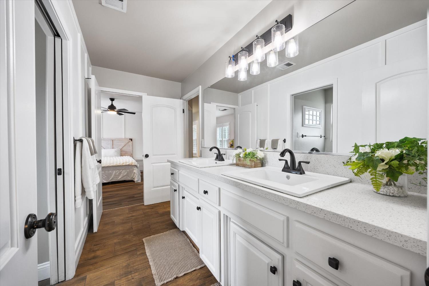 11605 Yarborough Ave, Bakersfield, CA 93312