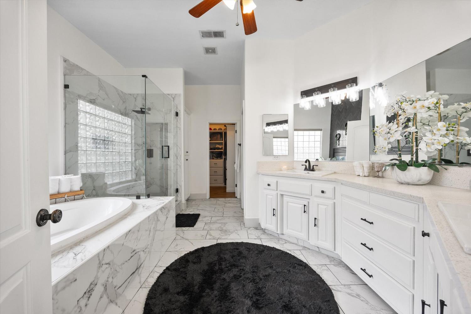 11605 Yarborough Ave, Bakersfield, CA 93312