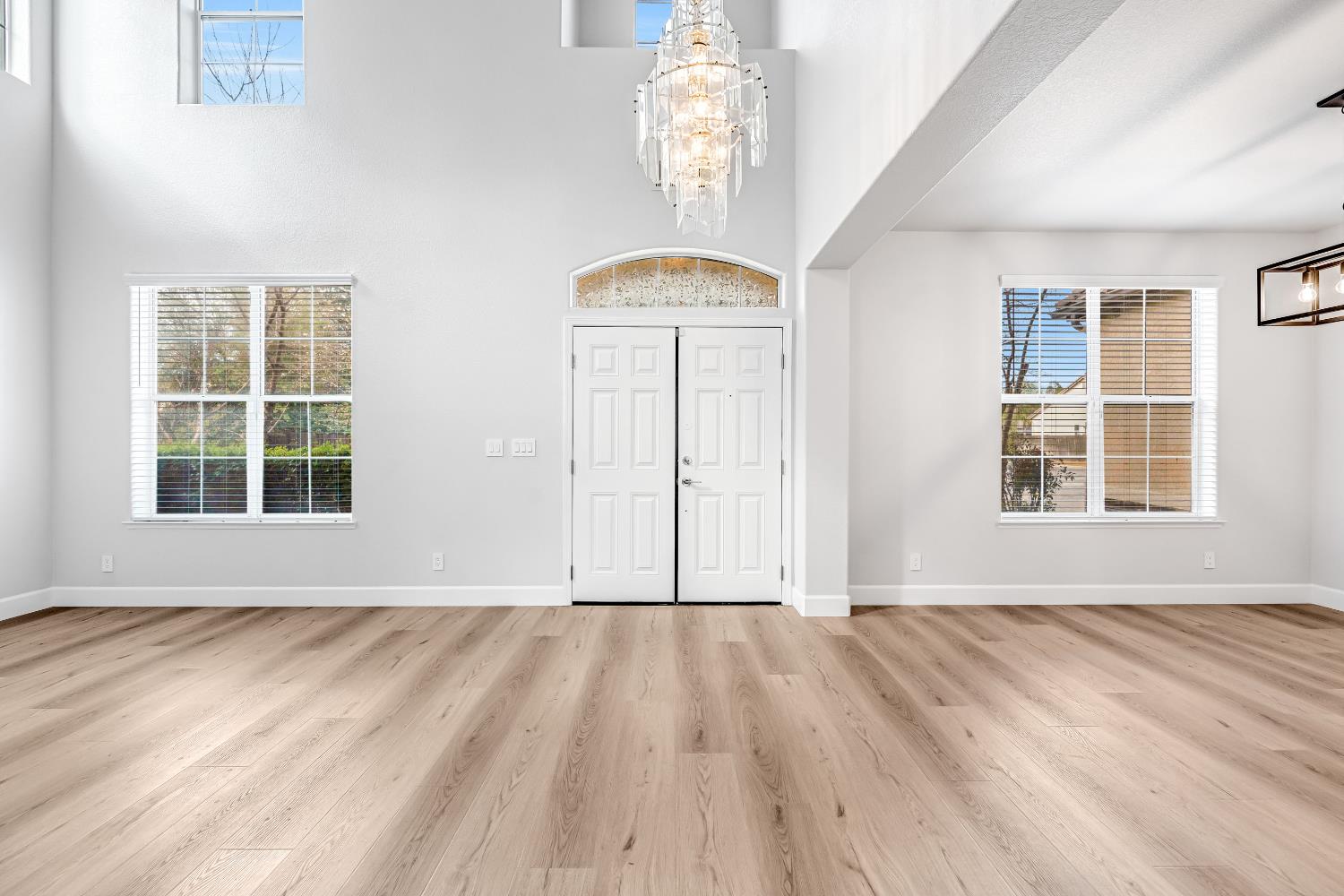 9358 N Winery Ave, Fresno, CA 93720