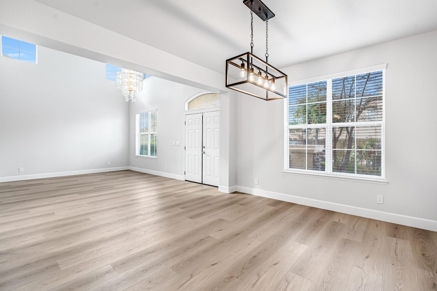 9358 N Winery Ave, Fresno, CA 93720