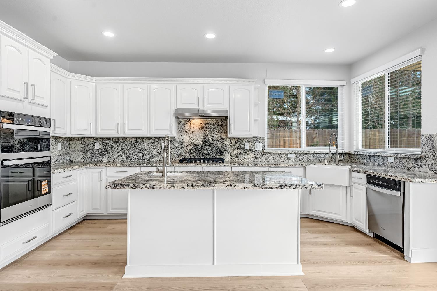 9358 N Winery Ave, Fresno, CA 93720