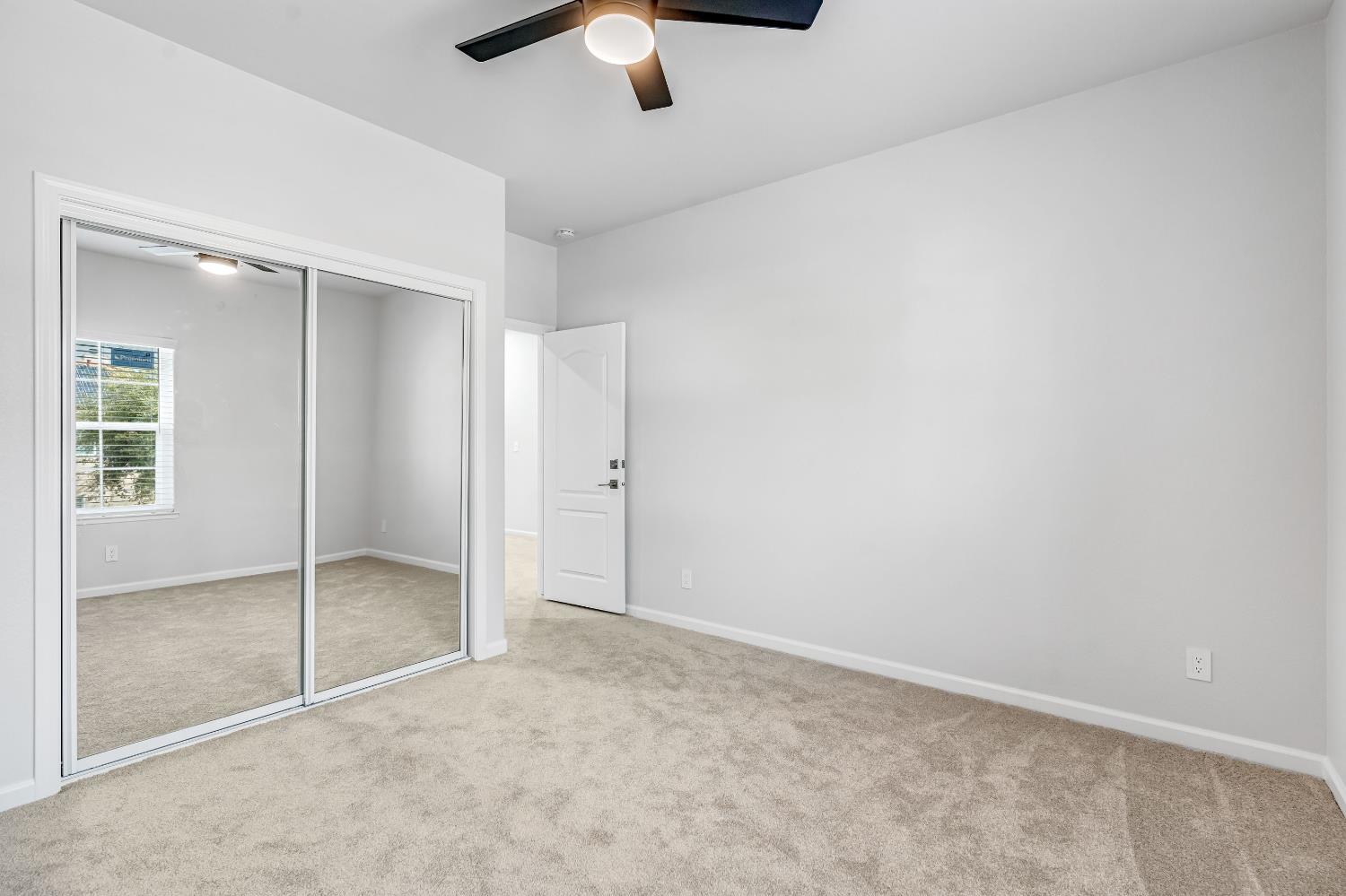 9358 N Winery Ave, Fresno, CA 93720