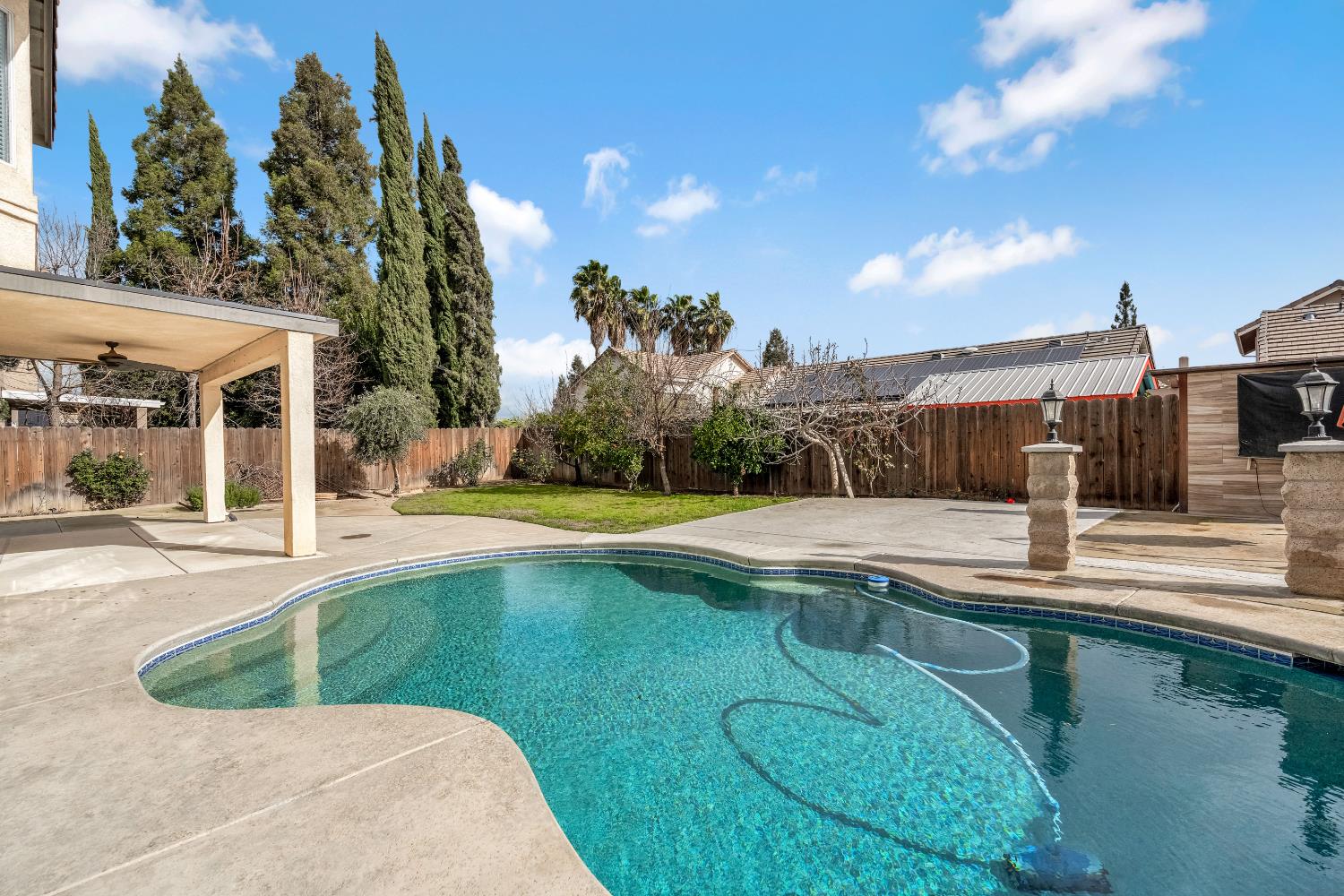 9358 N Winery Ave, Fresno, CA 93720