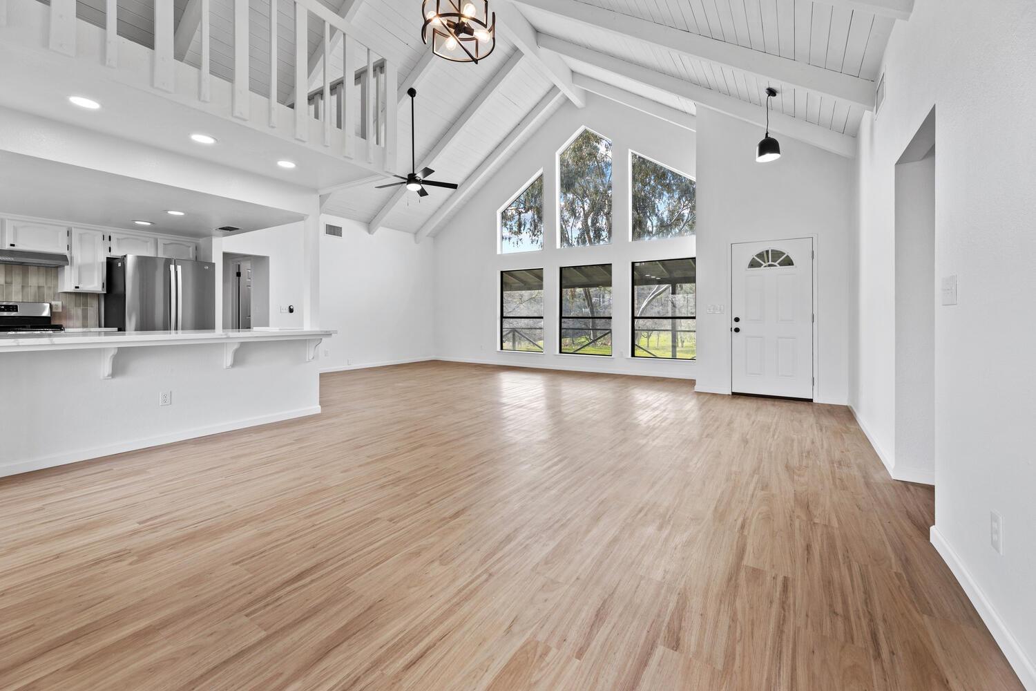 41763 Horseshoe Way, Coarsegold, CA 93614