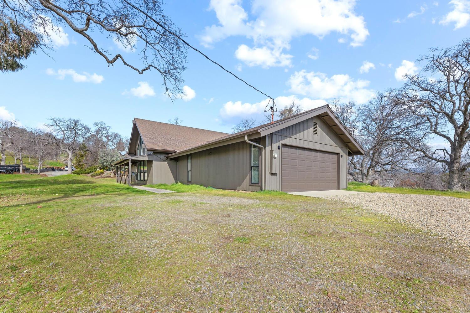 41763 Horseshoe Way, Coarsegold, CA 93614