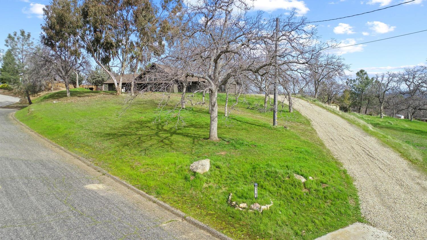 41763 Horseshoe Way, Coarsegold, CA 93614