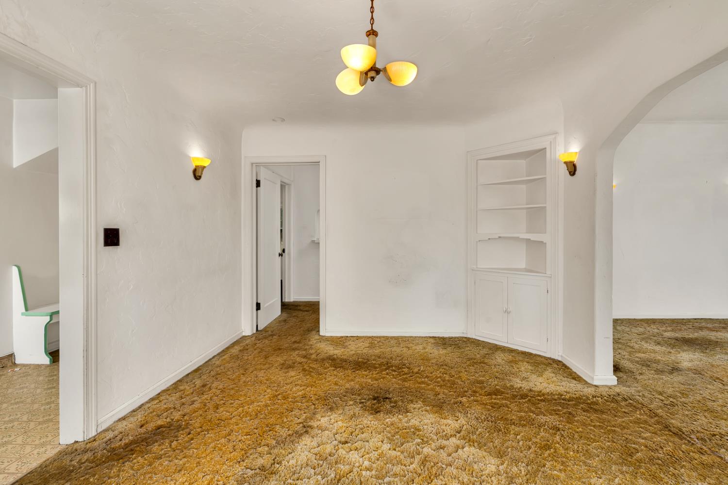 500 N G St, Madera, CA 93637