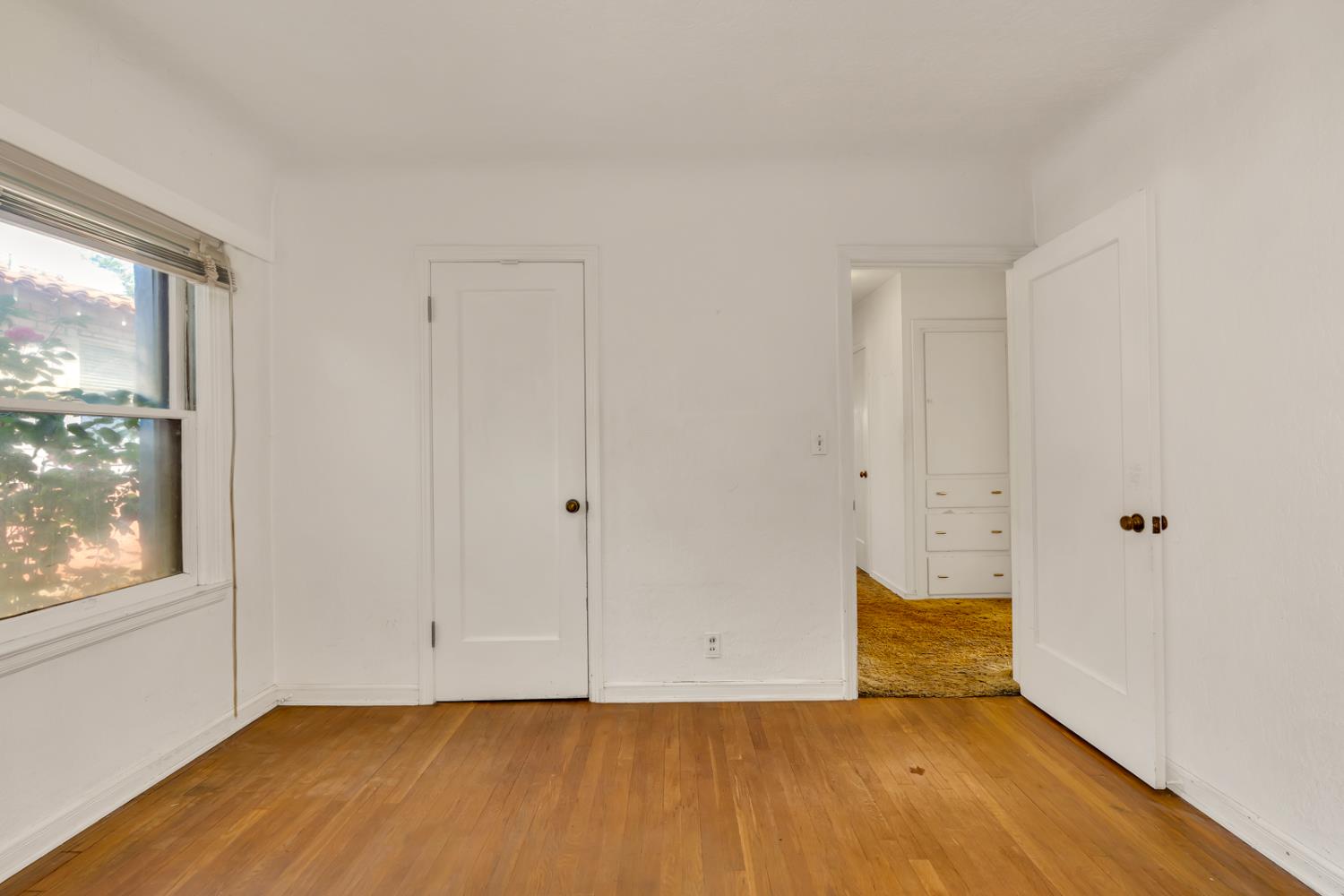 500 N G St, Madera, CA 93637