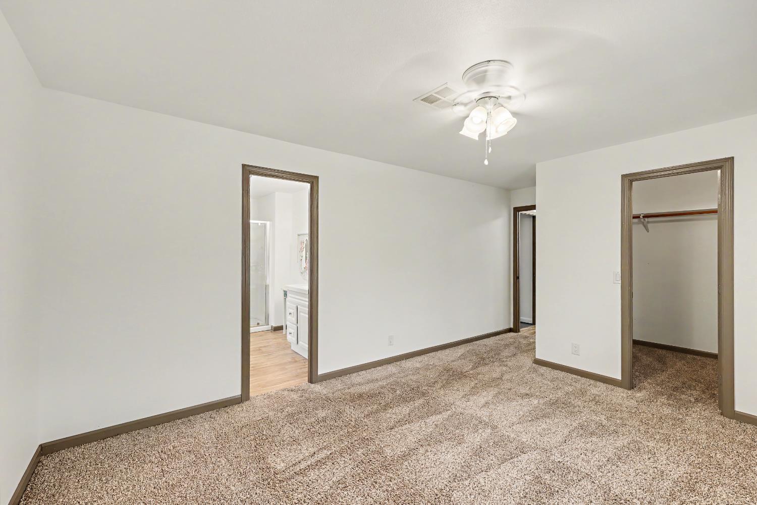 2240 Golden Oak #119, Merced, CA 95341