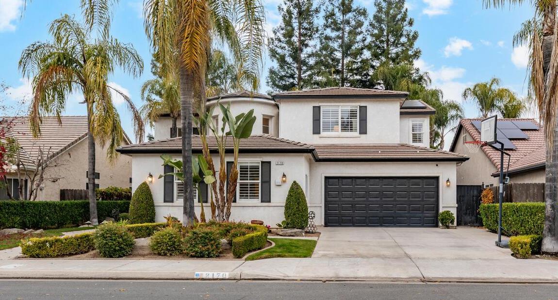 2170 W Beechwood Ave, Fresno, CA 93711