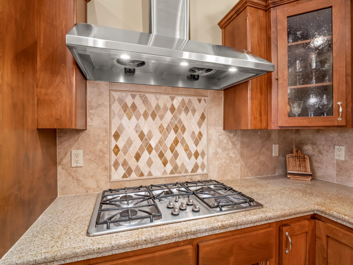 16787 Paula Rd, Madera, CA 93636