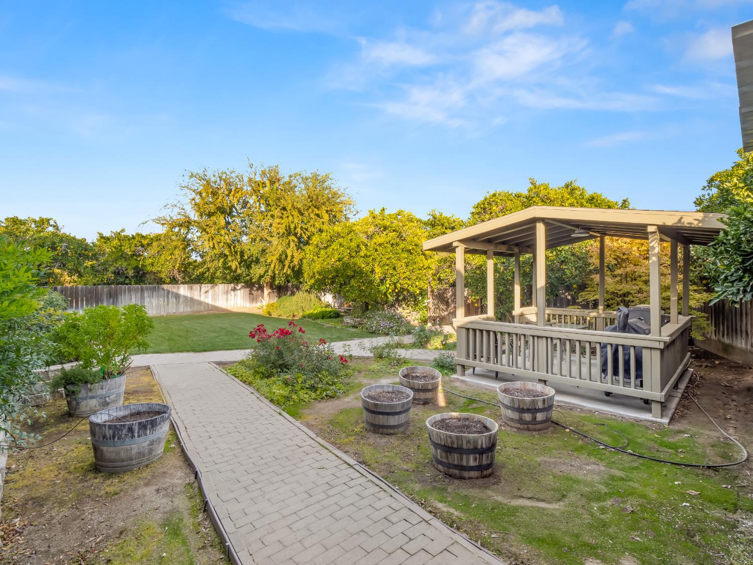 16787 Paula Rd, Madera, CA 93636