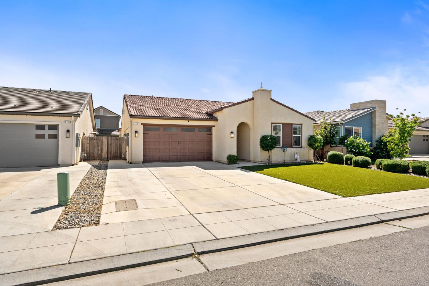 4110 Sussex Ave, Clovis, CA 93619