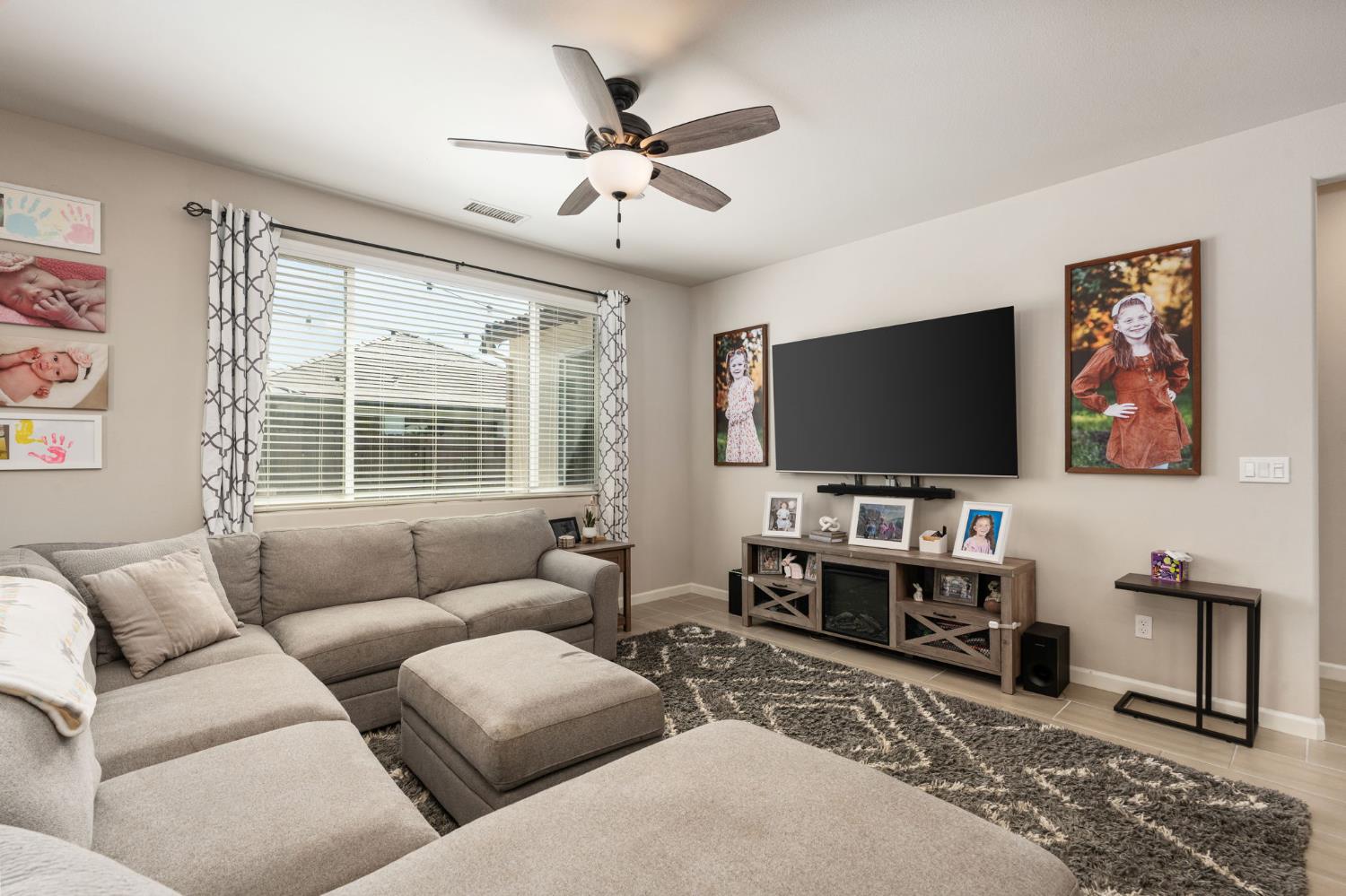 4110 Sussex Ave, Clovis, CA 93619