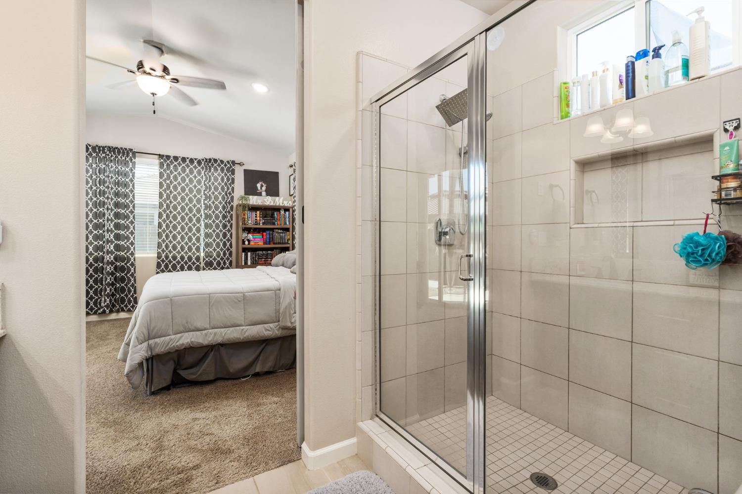 4110 Sussex Ave, Clovis, CA 93619