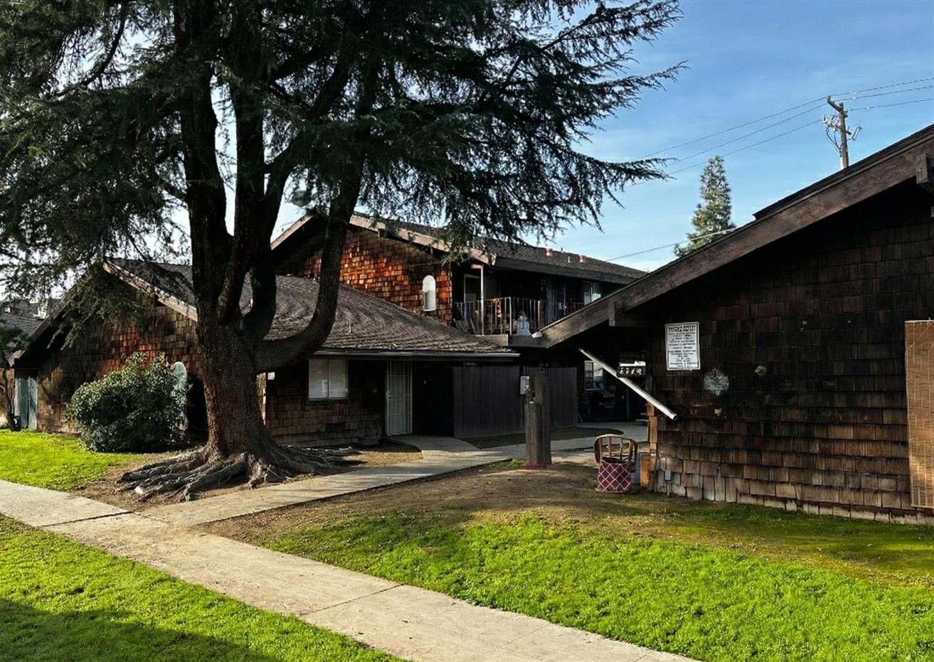 3779 N Abby St, Fresno, CA 93726