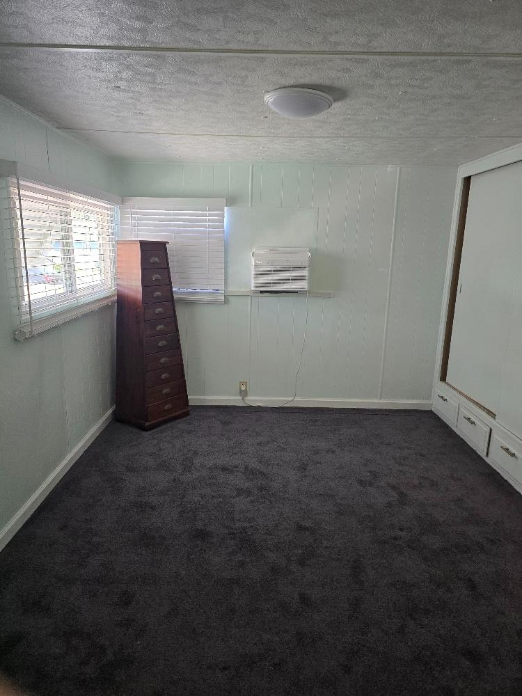 1724 Minnewawa Ave #164, Clovis, CA 93612