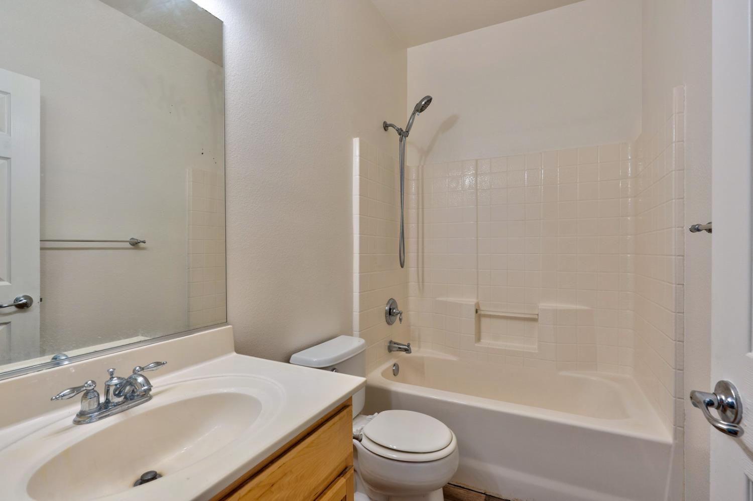 3516 Windsong Ct, Merced, CA 95340