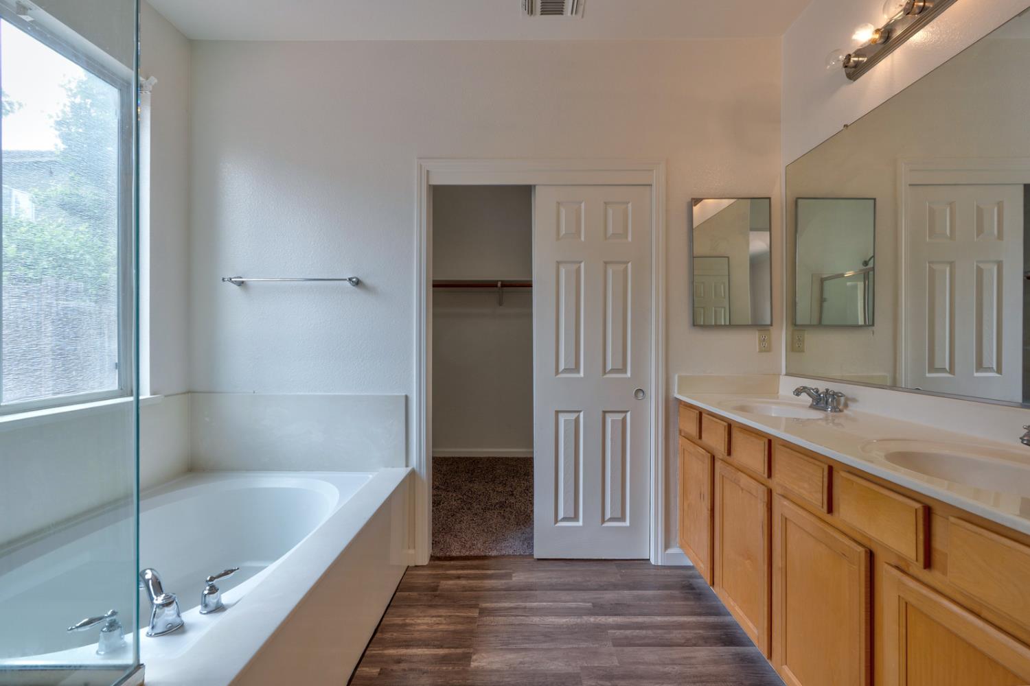 3516 Windsong Ct, Merced, CA 95340