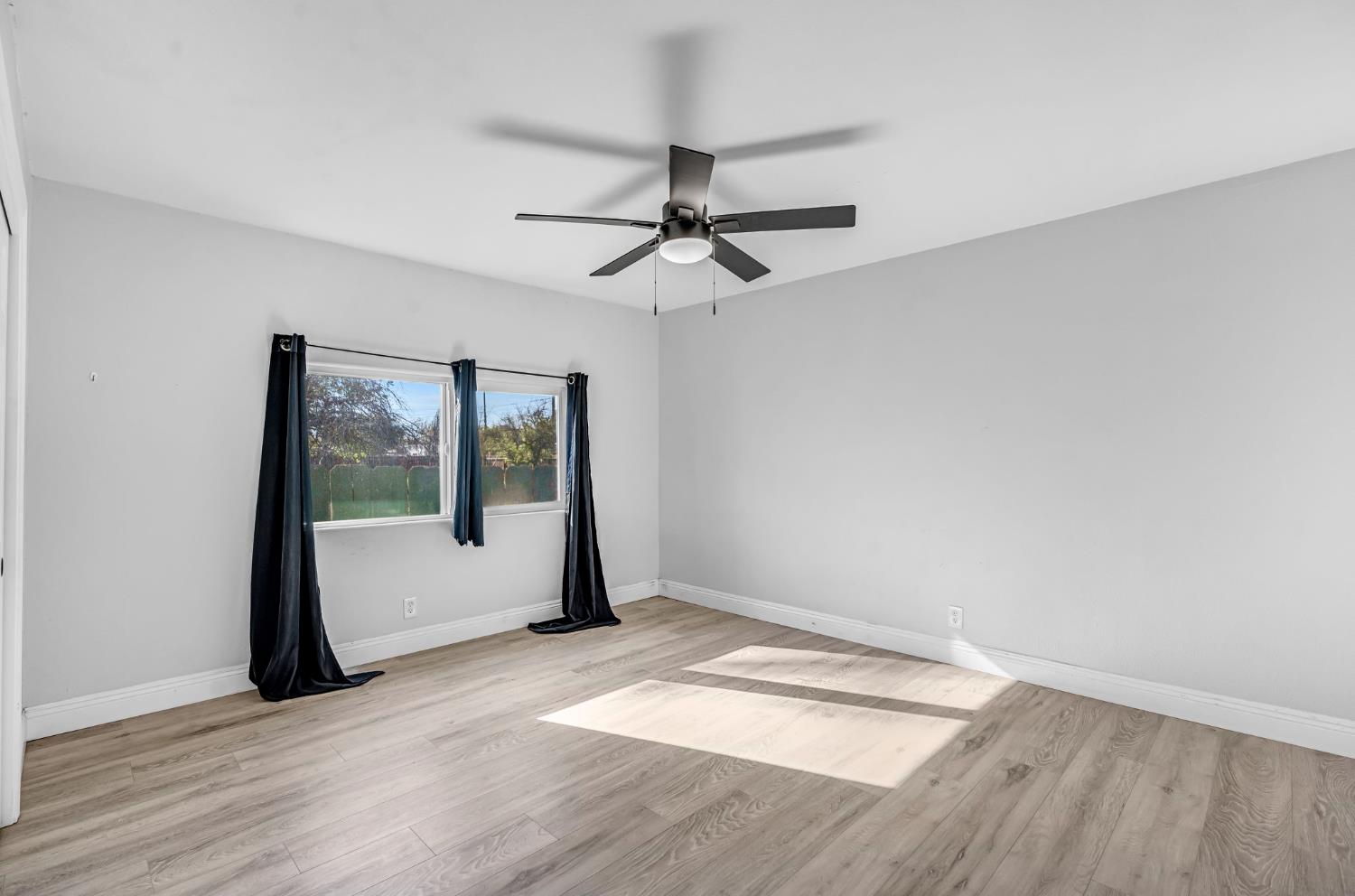 21 E Eden, Fresno, CA 93706