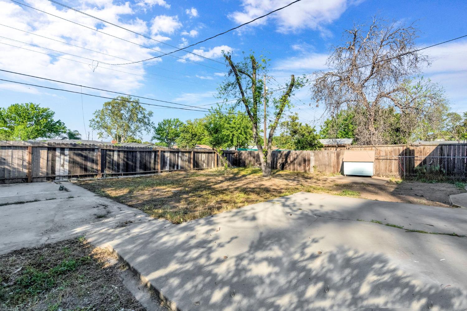 21 E Eden, Fresno, CA 93706