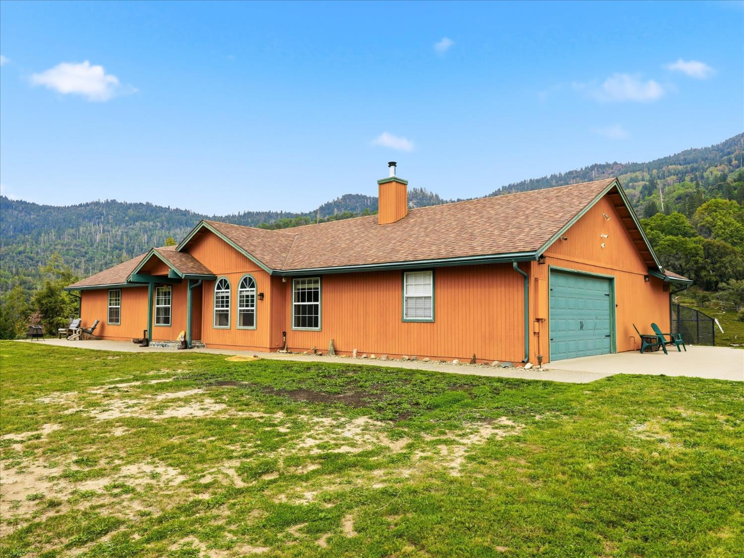 6132 Chowchilla Mountain Rd, Mariposa, CA 95338