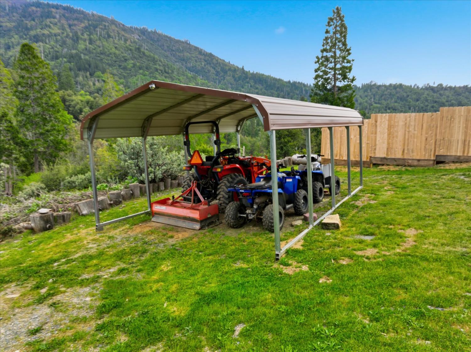 6132 Chowchilla Mountain Rd, Mariposa, CA 95338