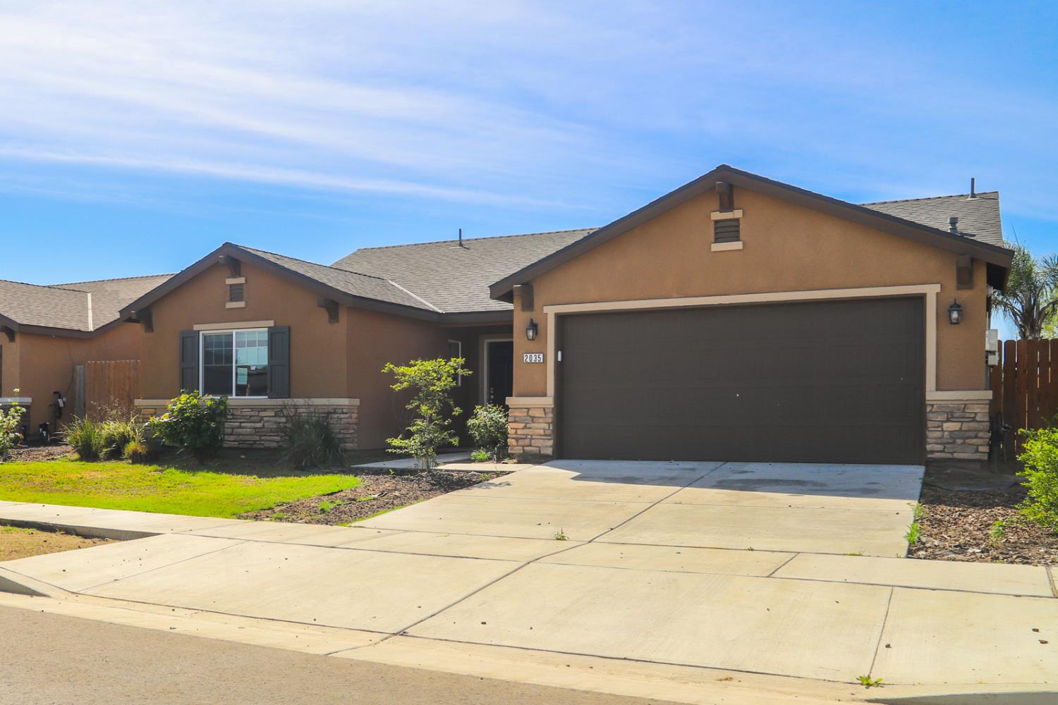 2035 W Chianti Way, Hanford, CA 93230