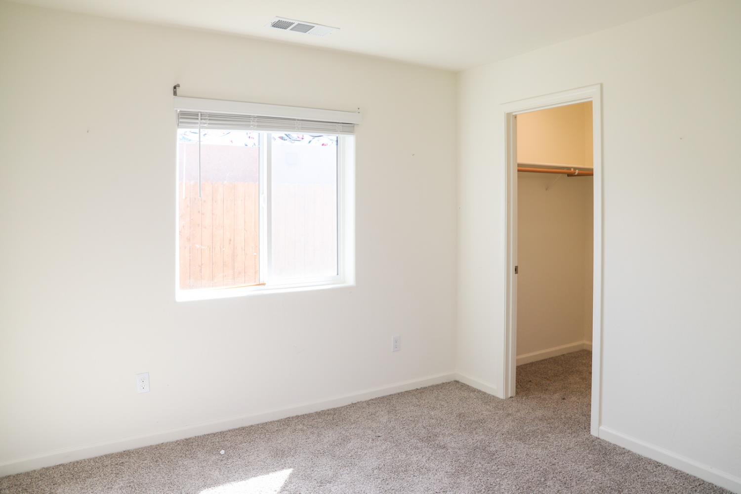 2035 W Chianti Way, Hanford, CA 93230